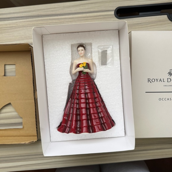 ROYAL DOULTON “My Darling” - Picture 2 of 5